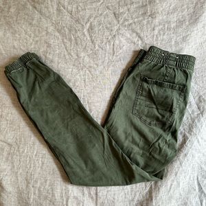 American Eagle, Hunter green, jogger style pants